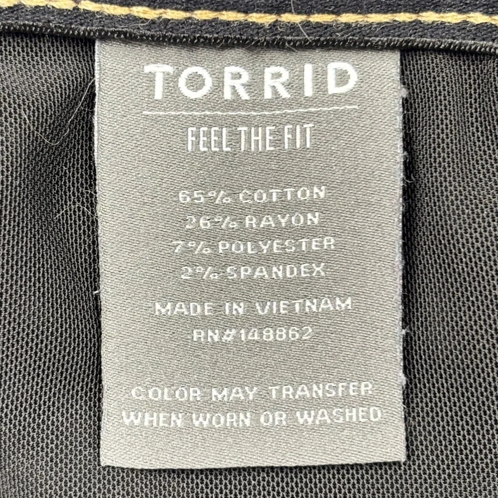 Torrid Womens 10 Medium Wash Distressed Crop Bombshell Skinny Jeans 14468829